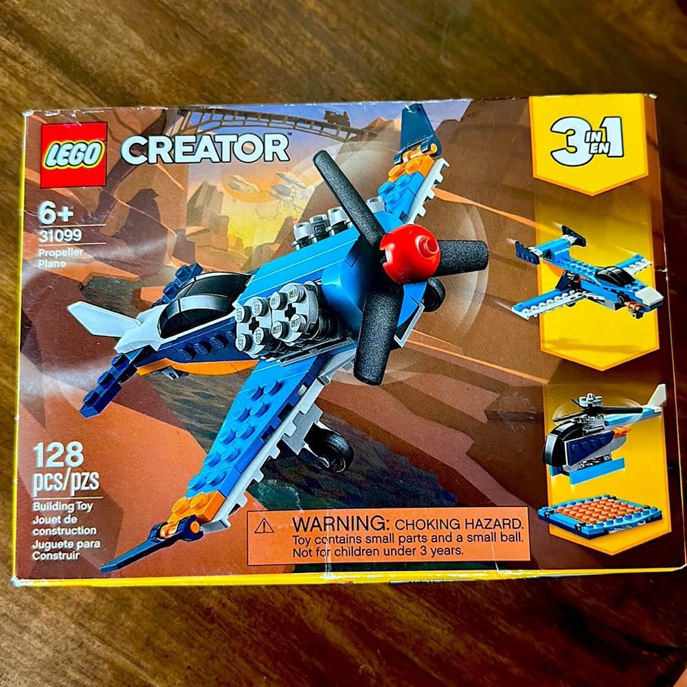 LEGO Creator 3in1 propeller plane 31099 flying toy building kit (128 Pcs) NIB